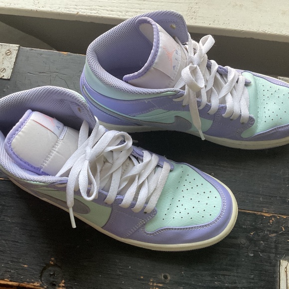 Turquoise/Lavender Air Jordans - Picture 1 of 14
